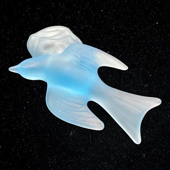 L.E Smith Art Glass Satin Frosted Light Blue Bird Figure 8.75”T 6”W - Picture 10 of 11